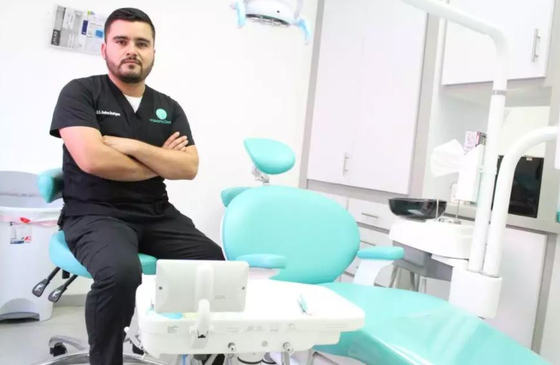 Slider image (3) Dr. Andros Rodr